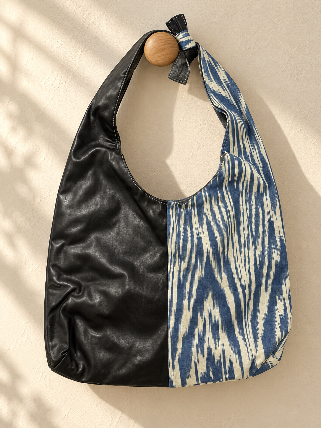 Blue Atlas Leather bag